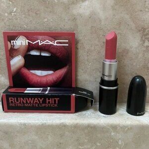 MAC Matte Lipstick Mini Runway Hit